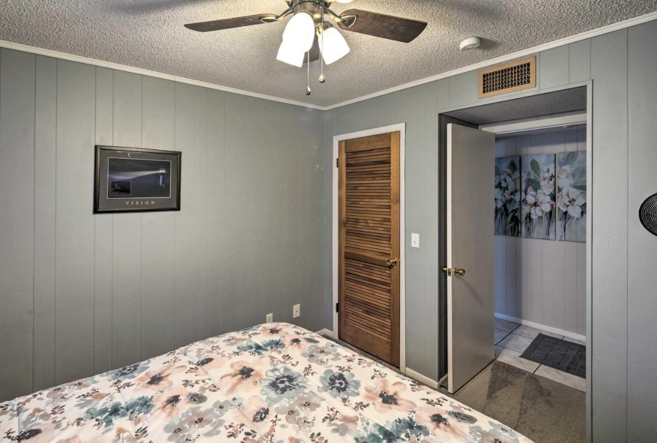 Lake Havasu Home With Pool - 2 Miles To Waterfront! เลคฮาวาซูซิตี้ ภายนอก รูปภาพ