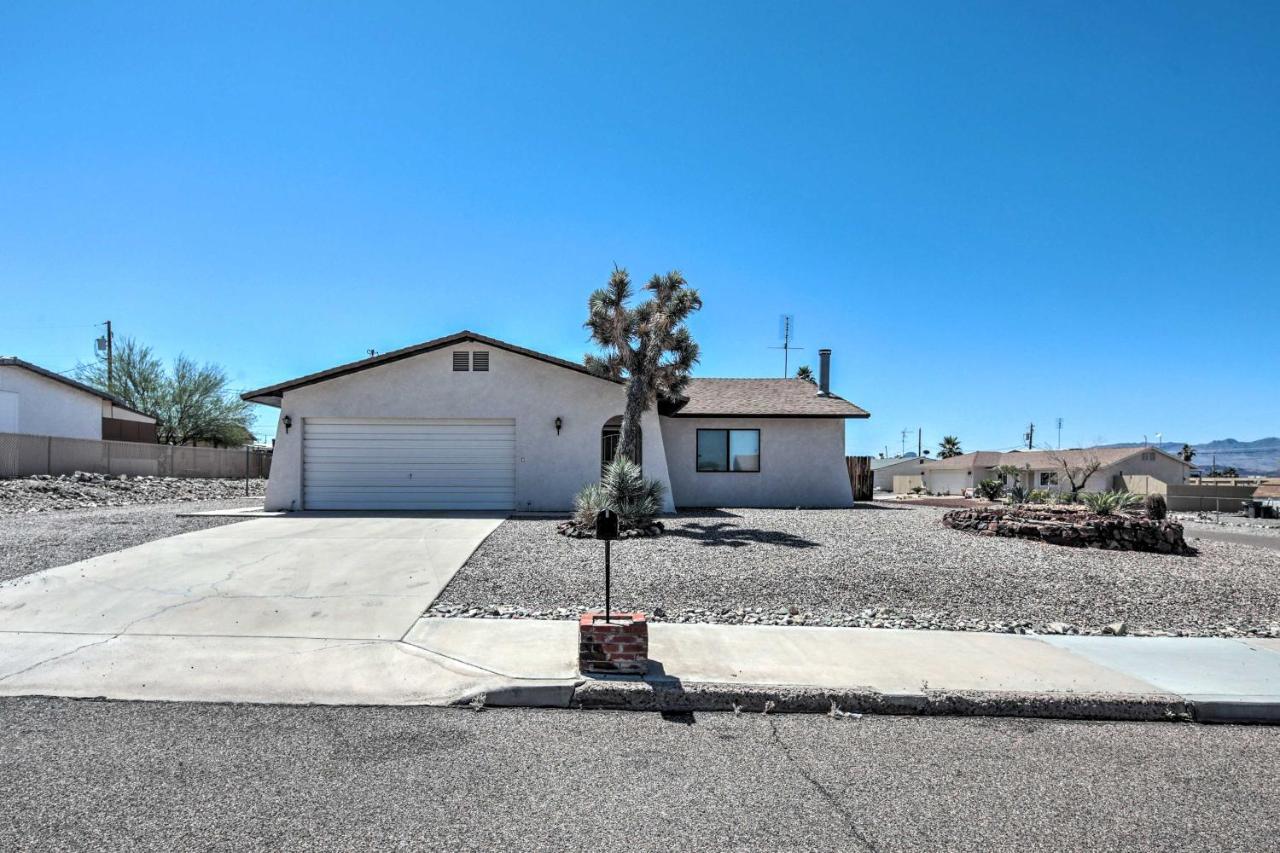 Lake Havasu Home With Pool - 2 Miles To Waterfront! เลคฮาวาซูซิตี้ ภายนอก รูปภาพ